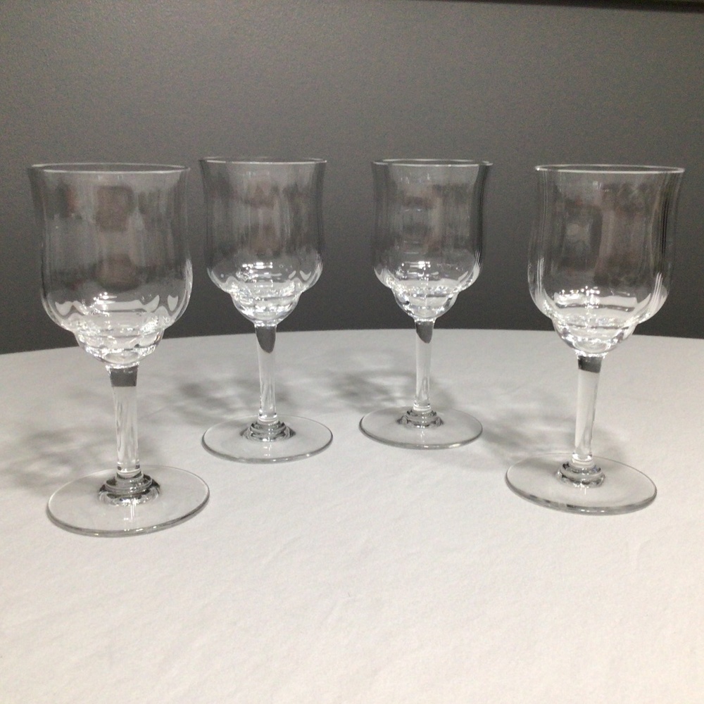Baccarat Capri Optic